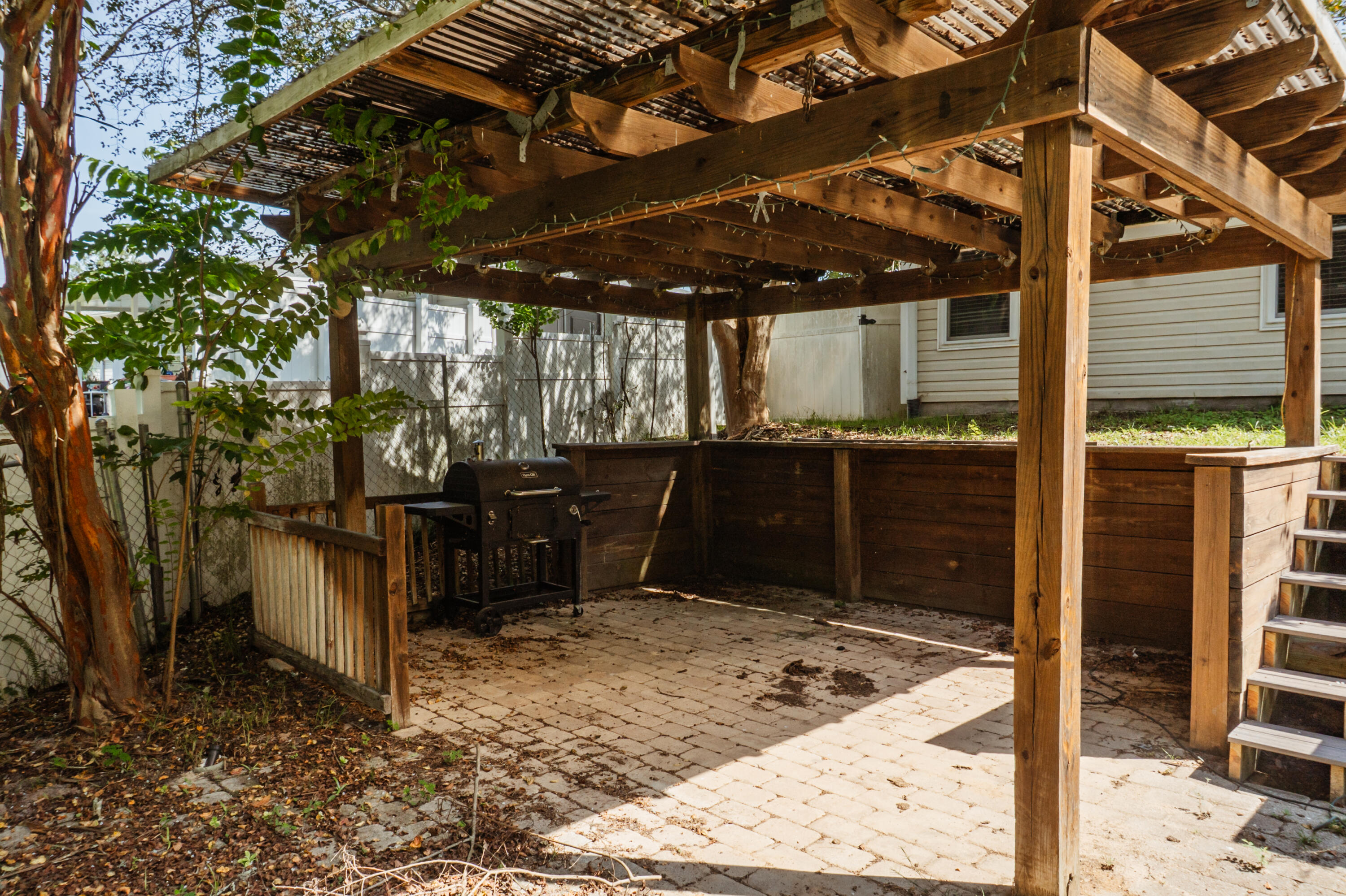 COUNTRYVIEW EST 4TH PH V - Residential Lease
