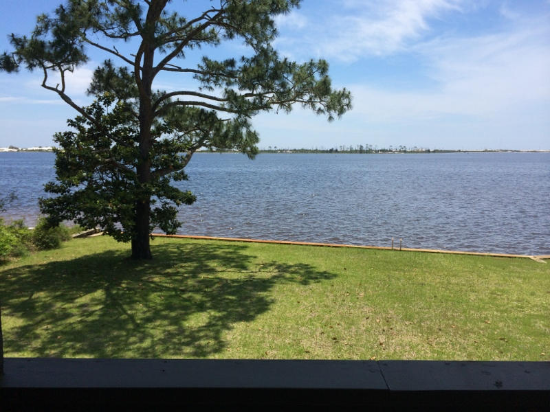 MARINERS COVE - Residential