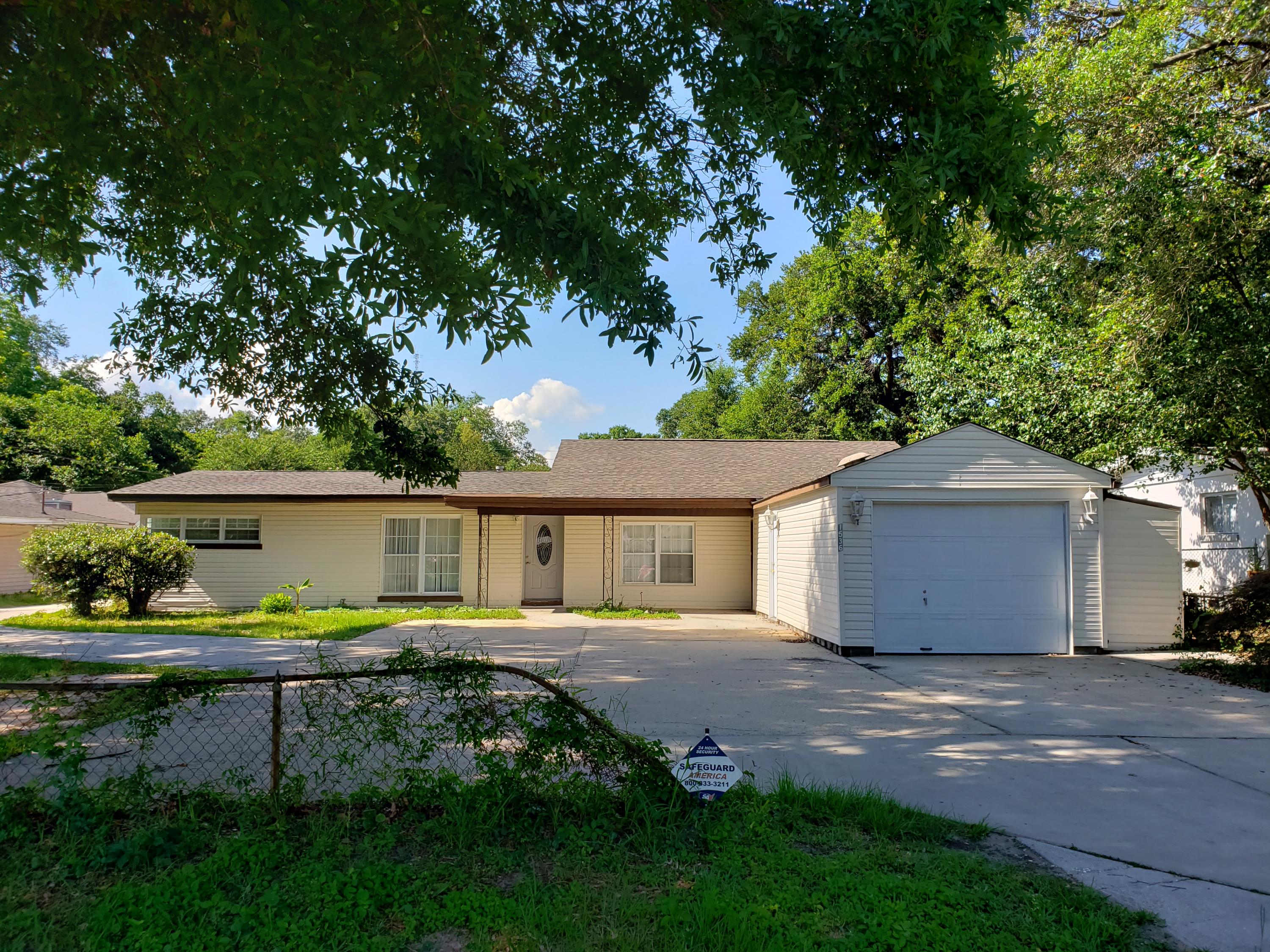 Spacious home in a great location! This home has a new roof and A/C installed in 2019. Vinyl floors and Fresh paint through out. Single car garage attached to home with multiple outlets for the hobbyist and a sink for quick clean up. A 2 car garage in the backyard gives additional storage for lawn equiptment, small recreational vehicles or cars. Convenient to I10, West Florida Hospital, shopping, restaurants and more!