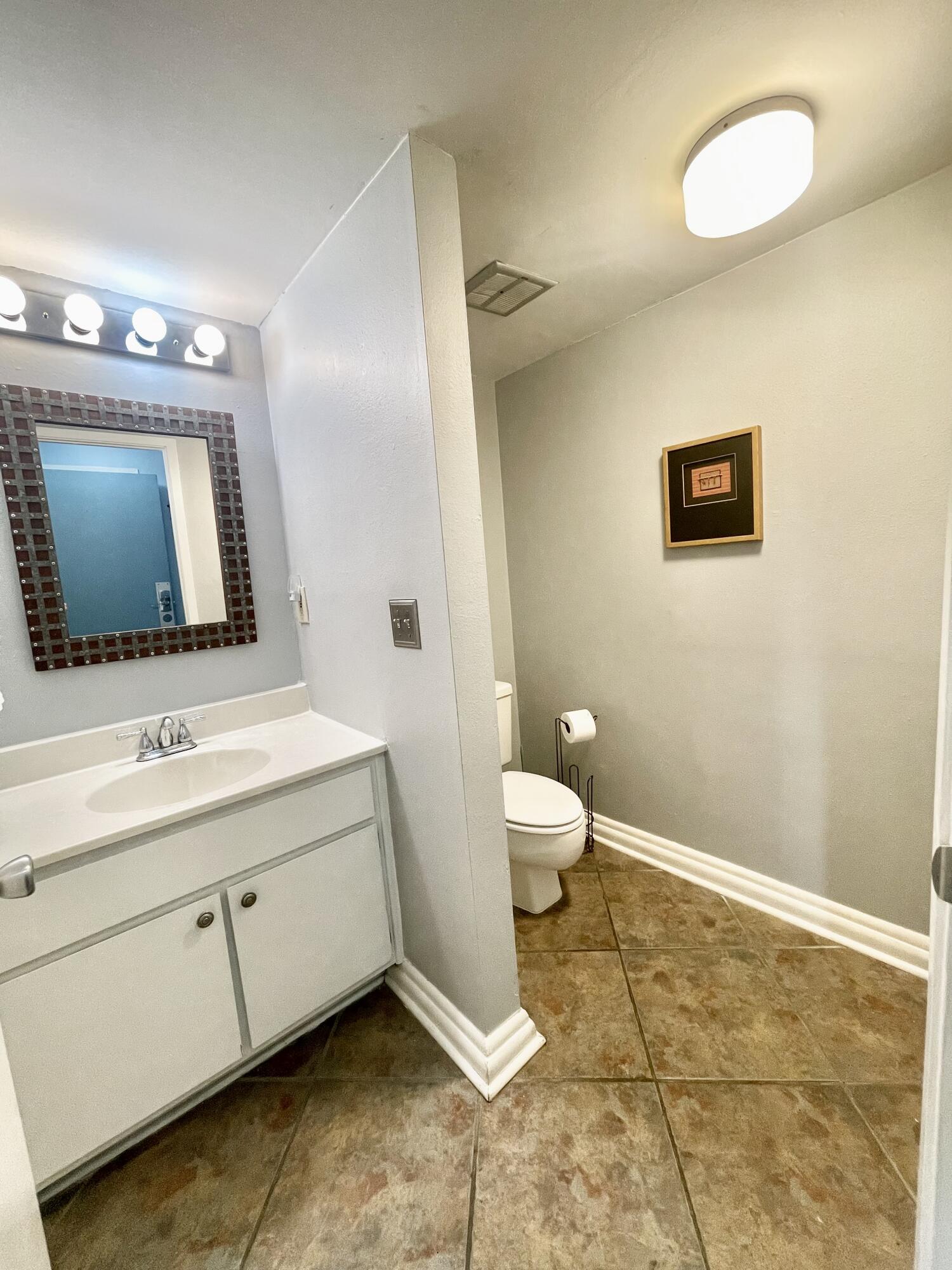 BAYOU VILLAGE CONDO PH 1 - Residential