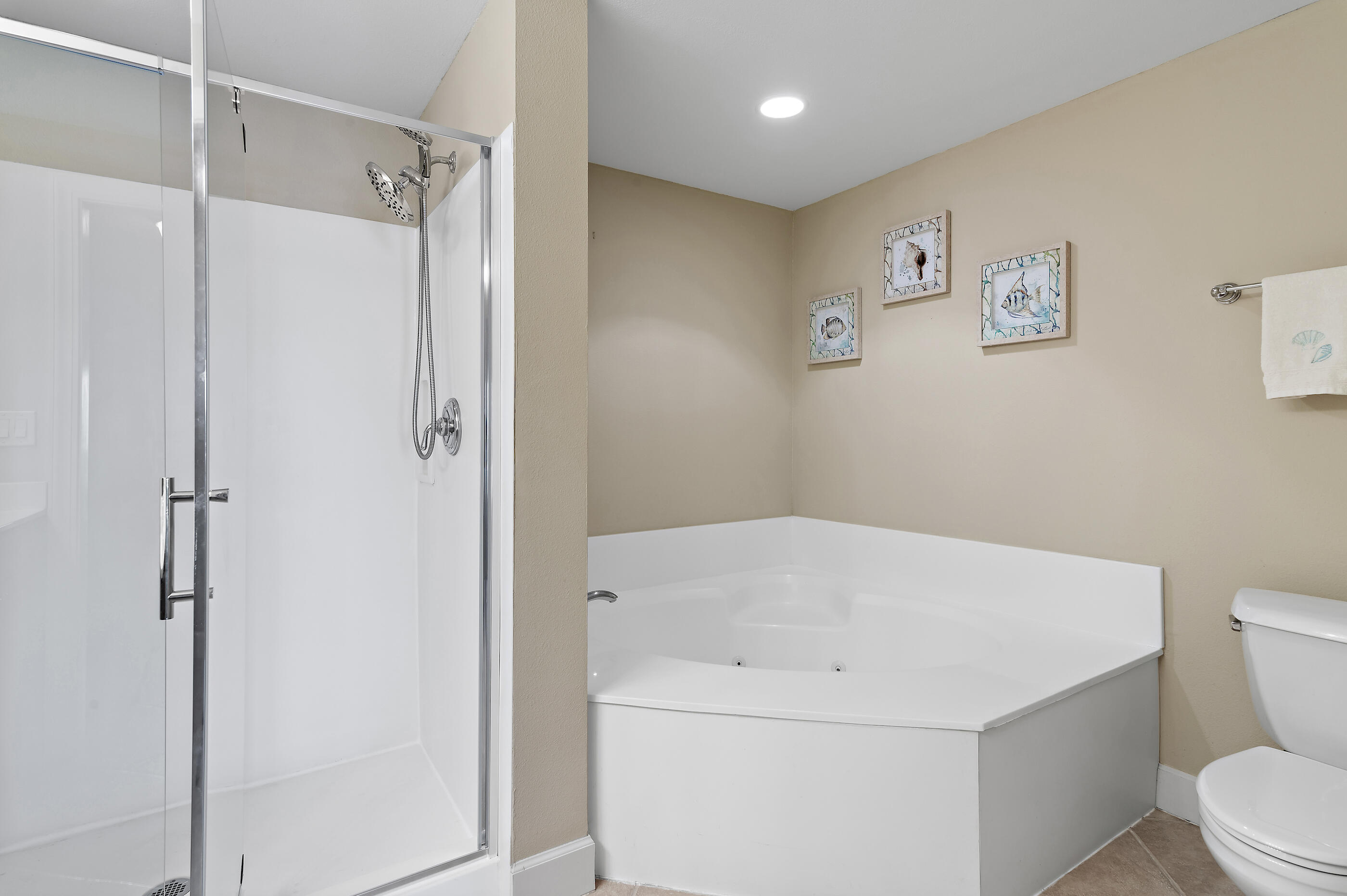 HARBOR LANDING - Residential