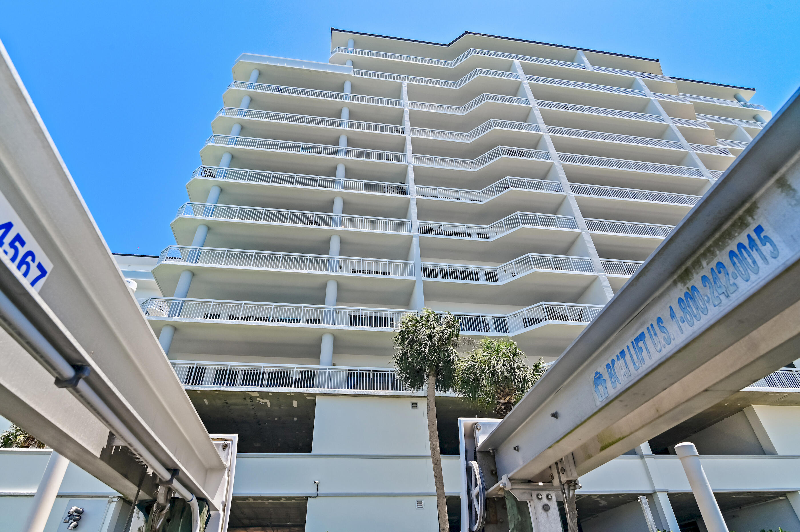 HARBOR LANDING - Residential