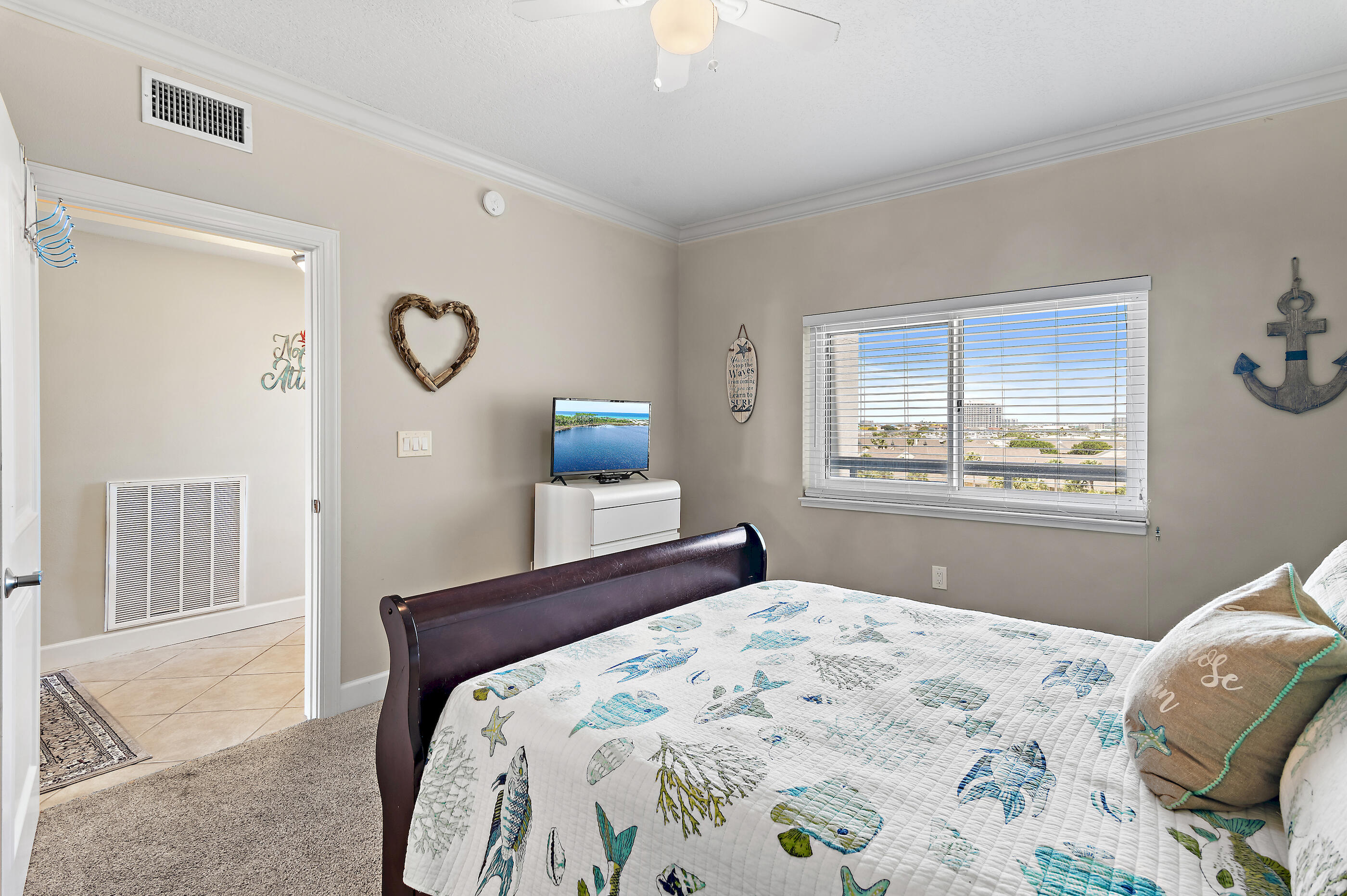 HARBOR LANDING - Residential
