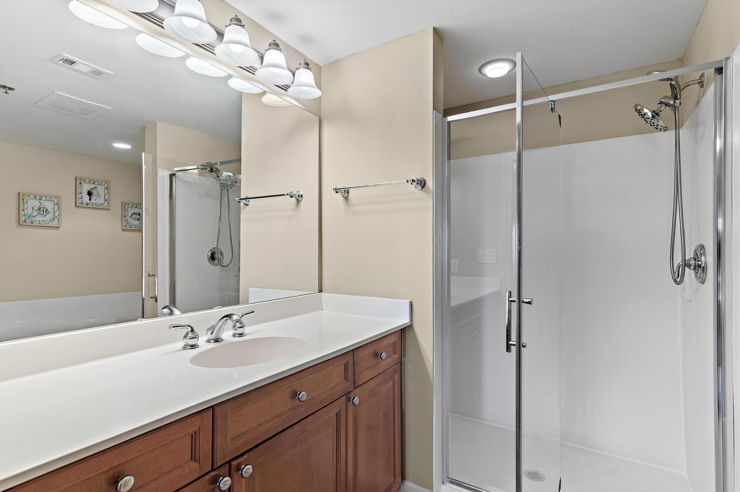 HARBOR LANDING - Residential