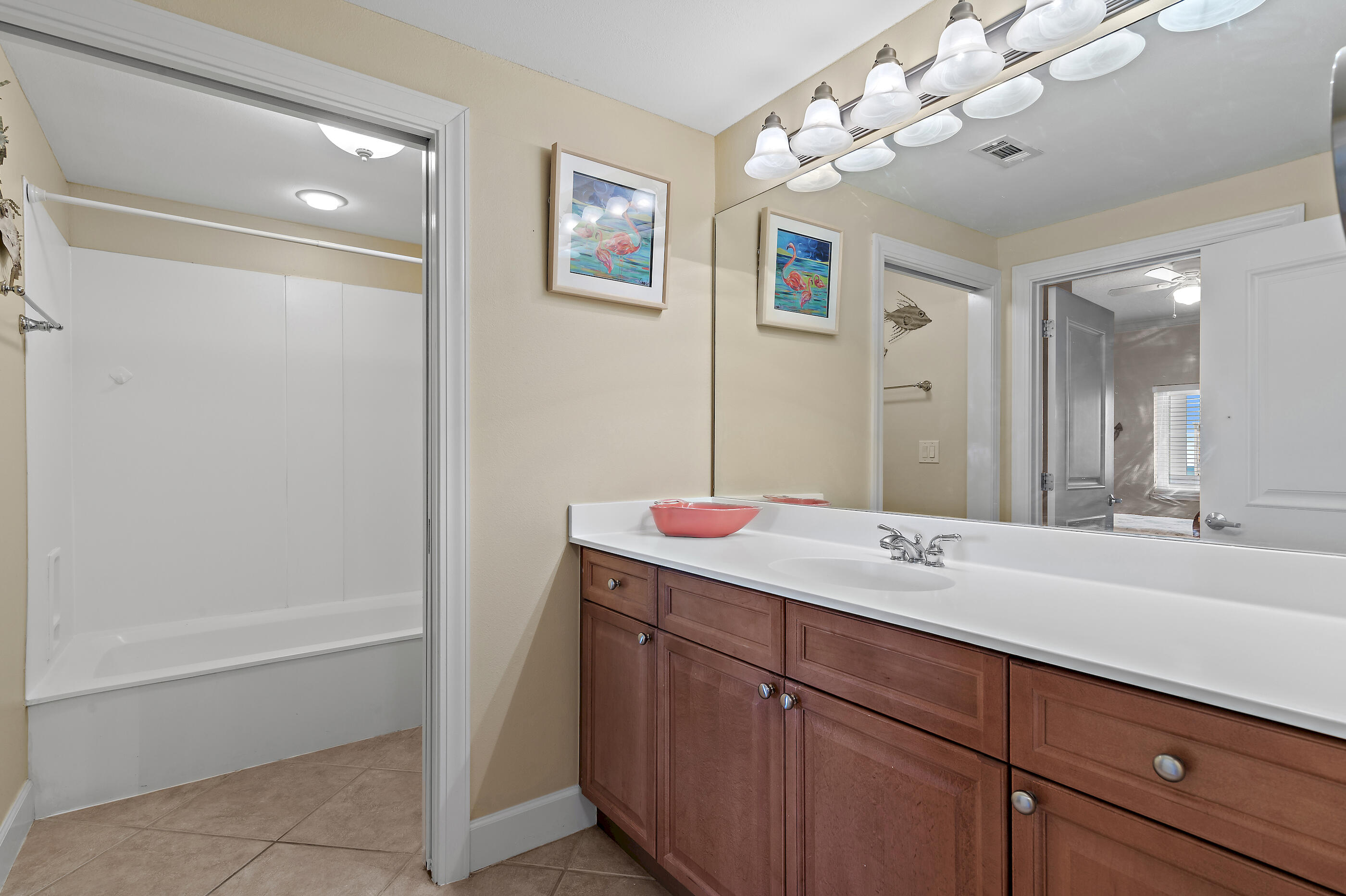 HARBOR LANDING - Residential