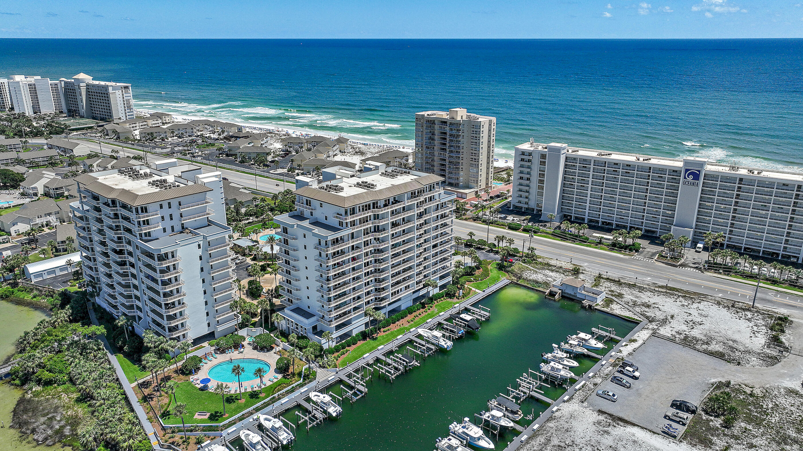 HARBOR LANDING - Residential