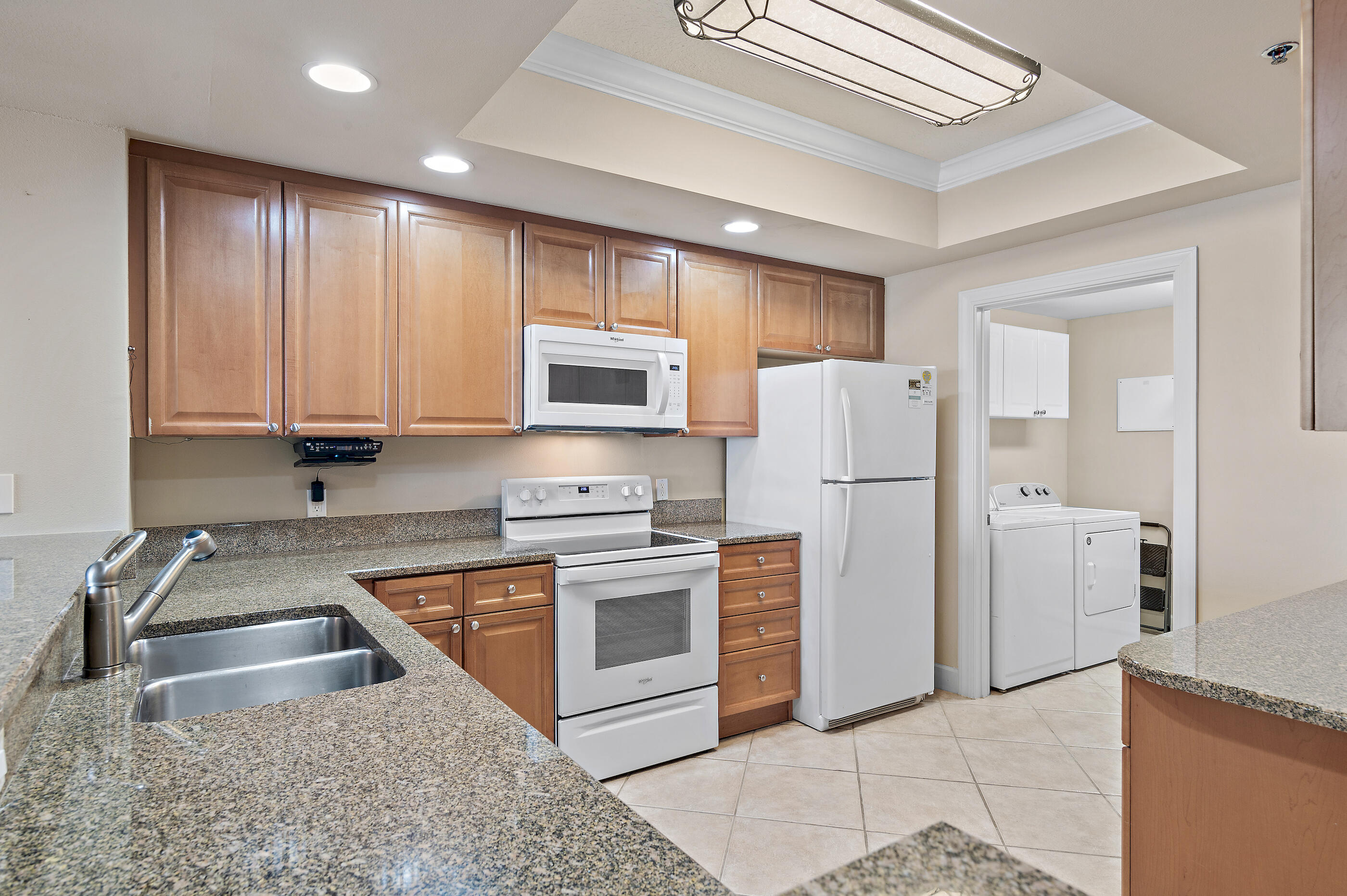 HARBOR LANDING - Residential