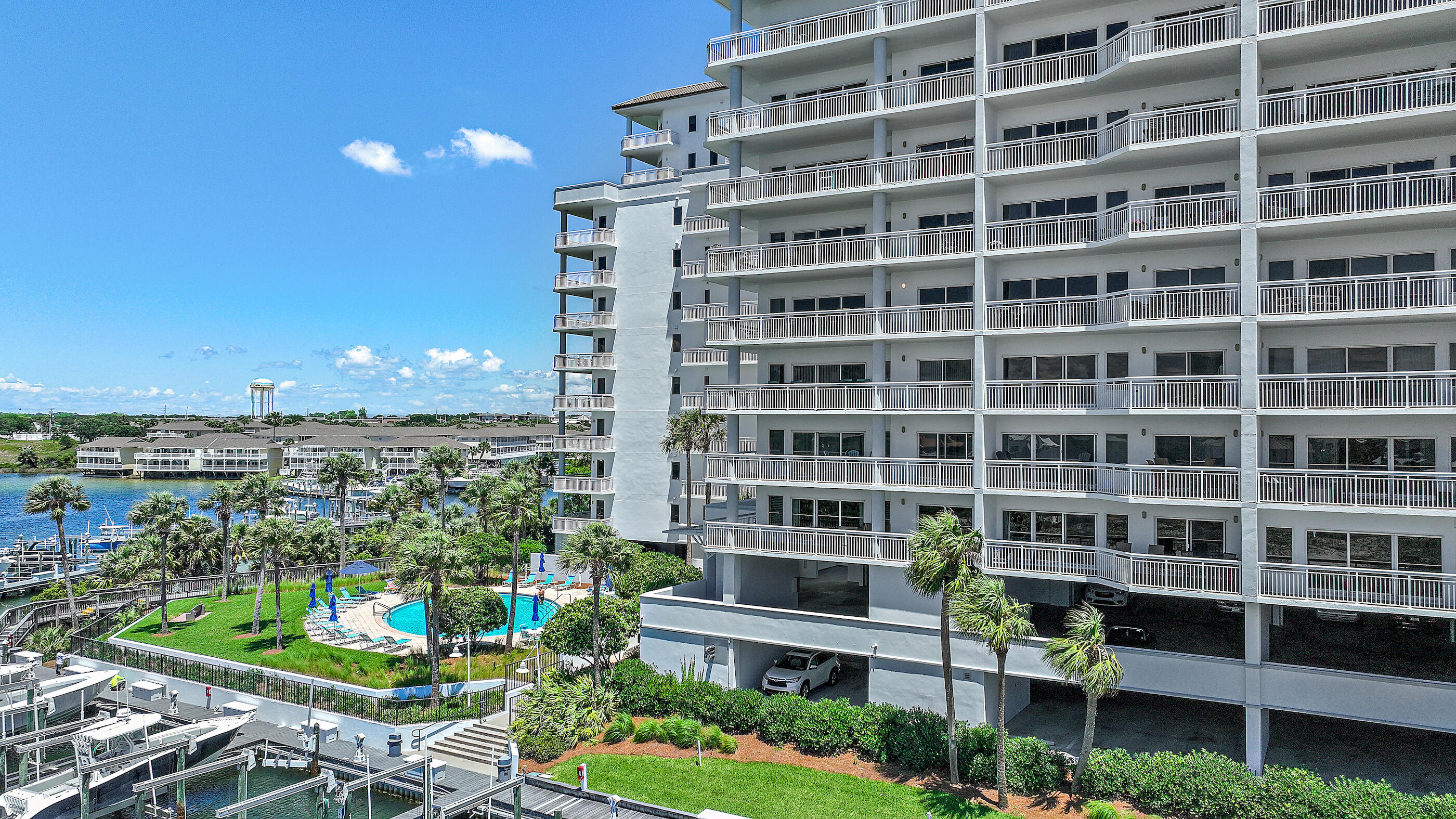 HARBOR LANDING - Residential