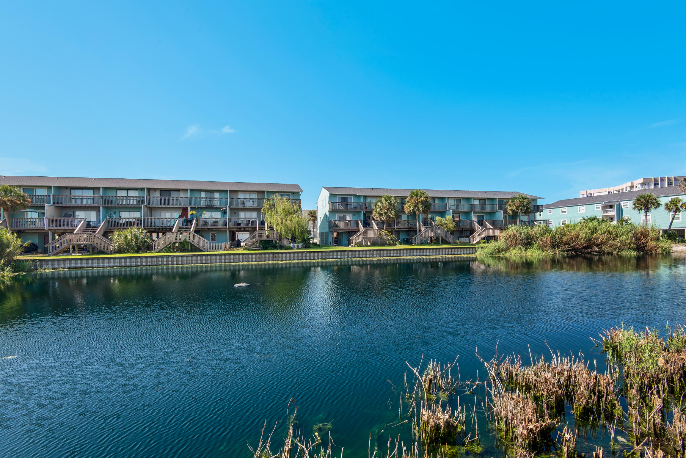 LAGO BONITO T/H - Residential