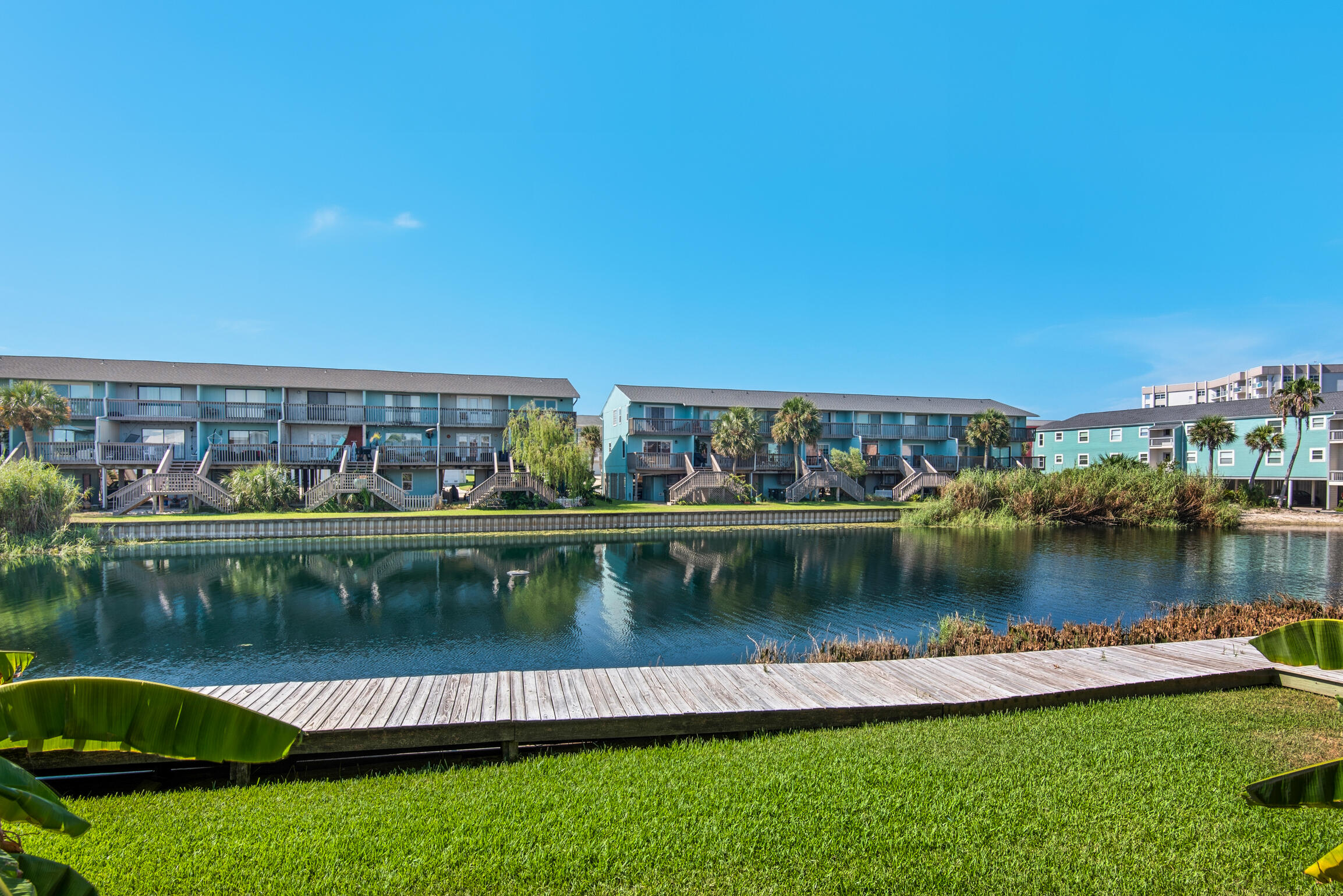 LAGO BONITO T/H - Residential