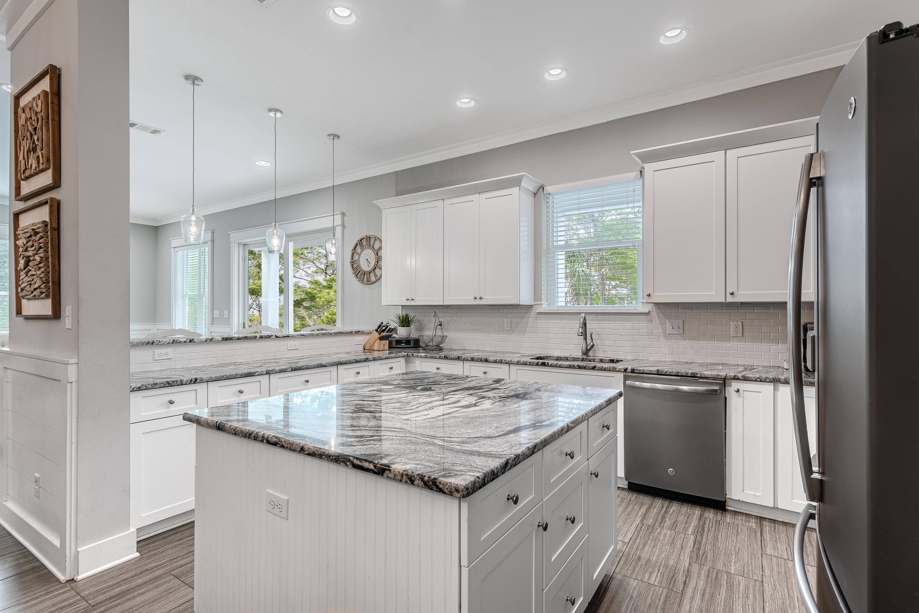 SEAGROVE 5TH ADDN - Residential