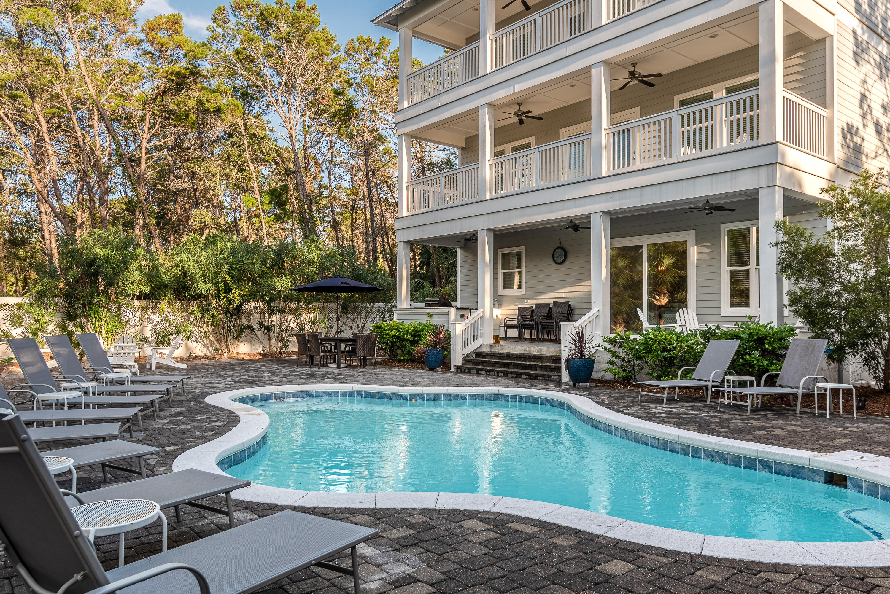 SEAGROVE 5TH ADDN - Residential
