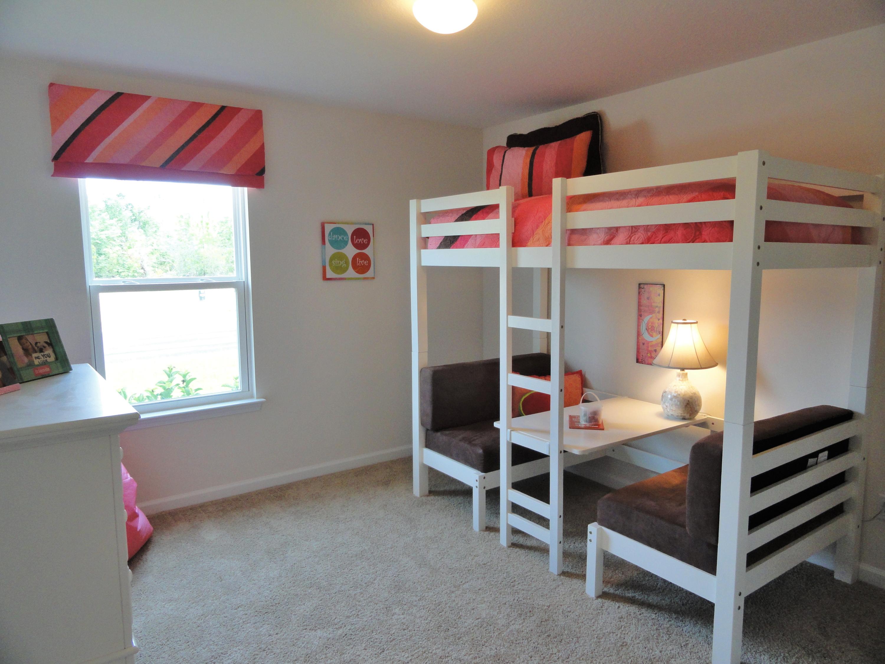 PARTRIDGE HILLS - Residential