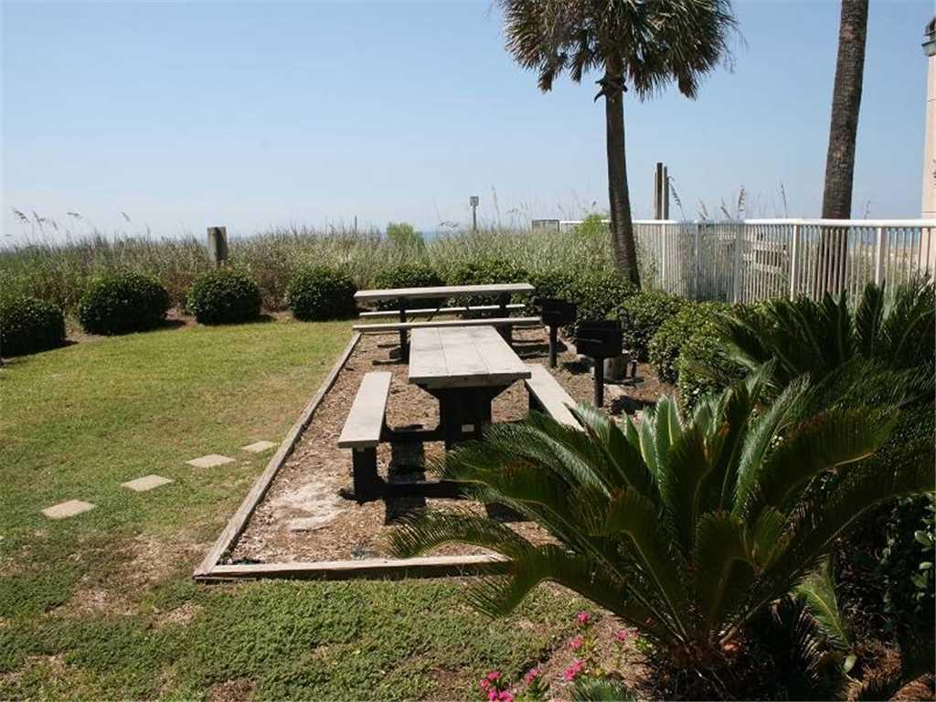 SUMMER PLACE - Residential