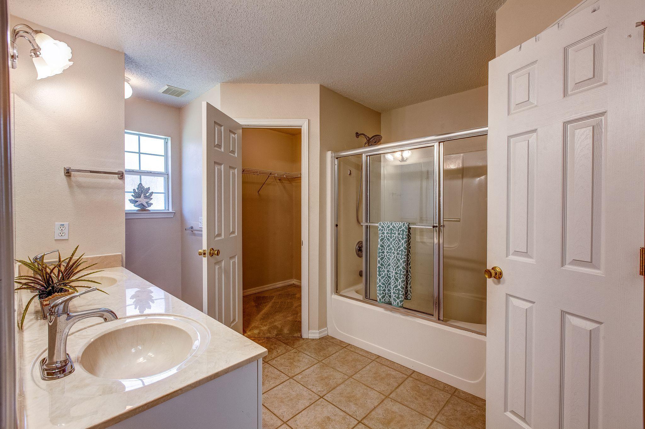 MAGNOLIA PLANTATION AT BLUEWATER BAY - Residential