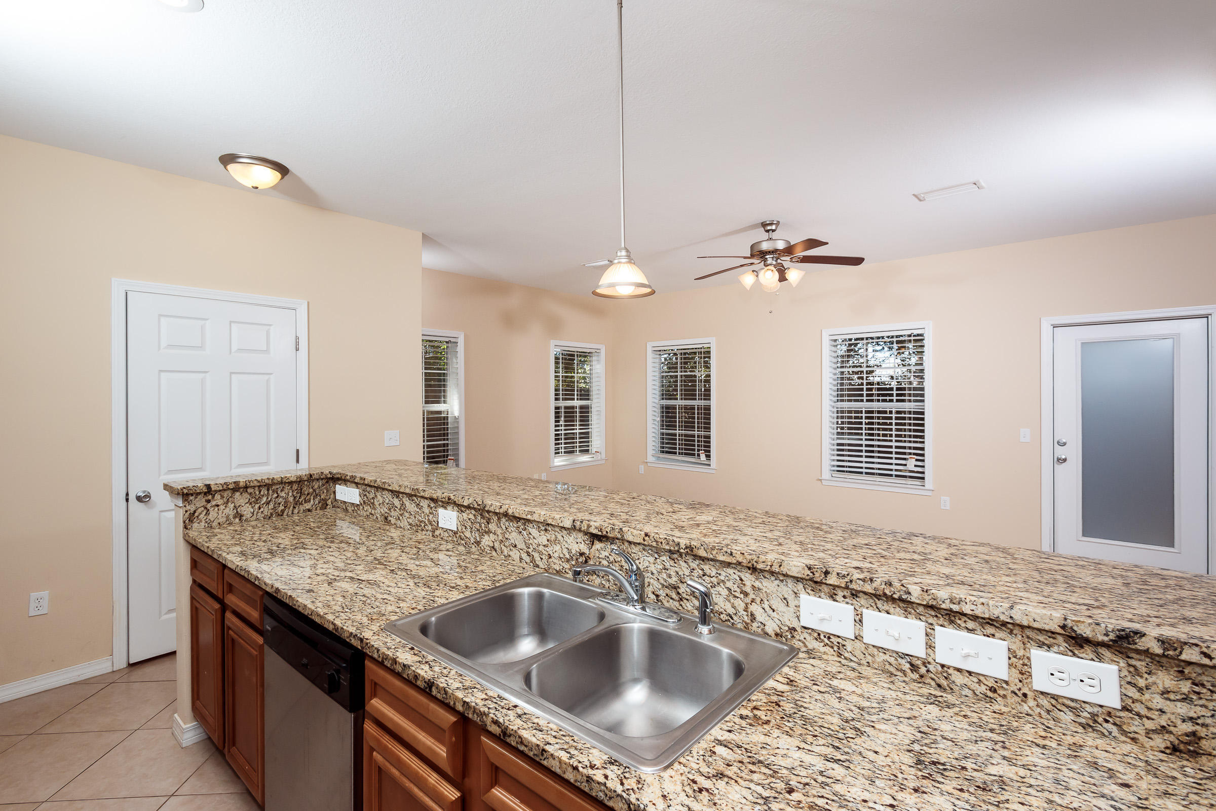 FAIRVIEW HEIGHTS - Residential Lease