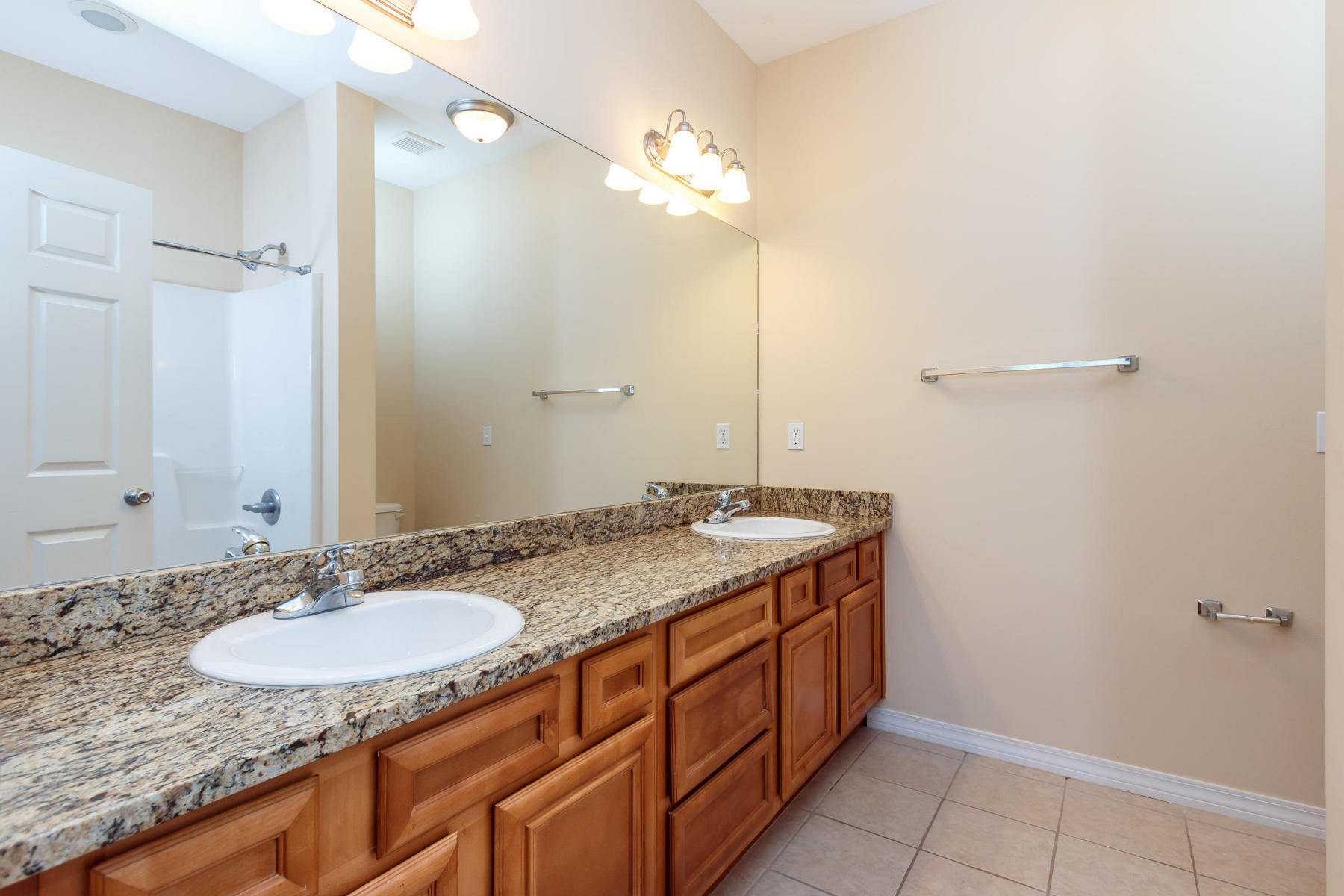 FAIRVIEW HEIGHTS - Residential Lease