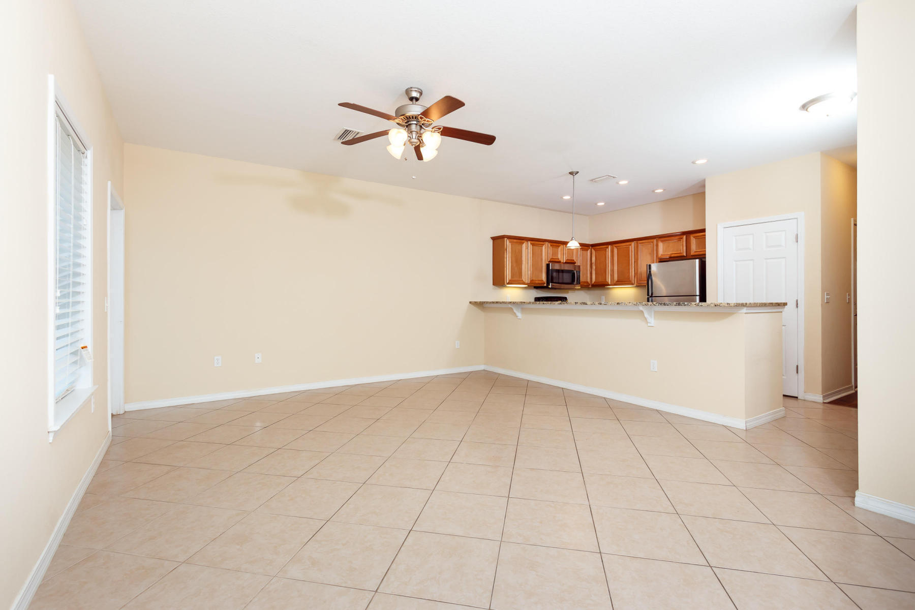 FAIRVIEW HEIGHTS - Residential Lease