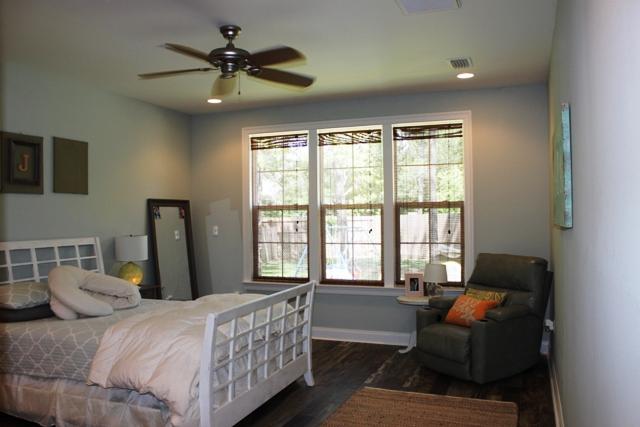 THE STABLES AT ROCKY BAYOU - Residential