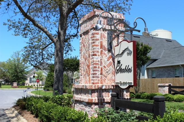 THE STABLES AT ROCKY BAYOU - Residential