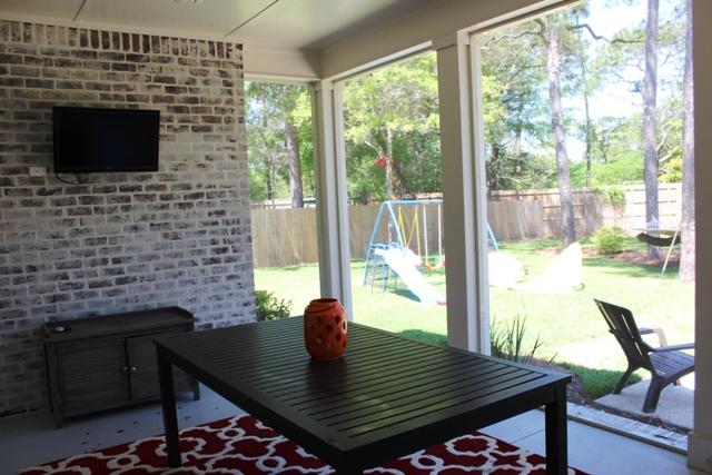THE STABLES AT ROCKY BAYOU - Residential