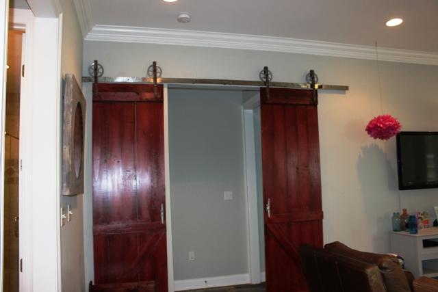 THE STABLES AT ROCKY BAYOU - Residential