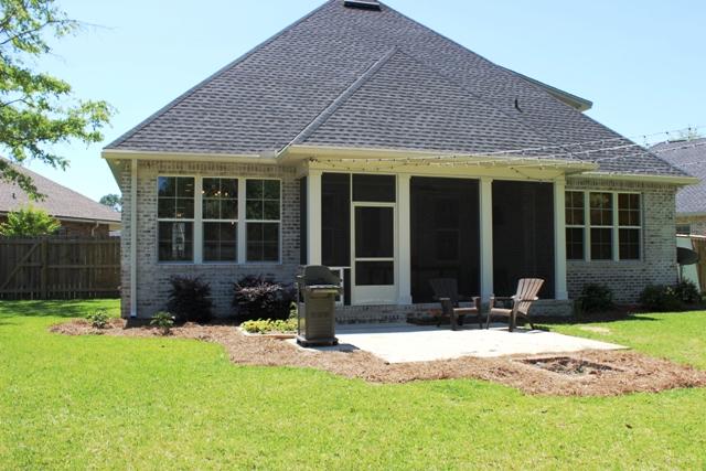THE STABLES AT ROCKY BAYOU - Residential