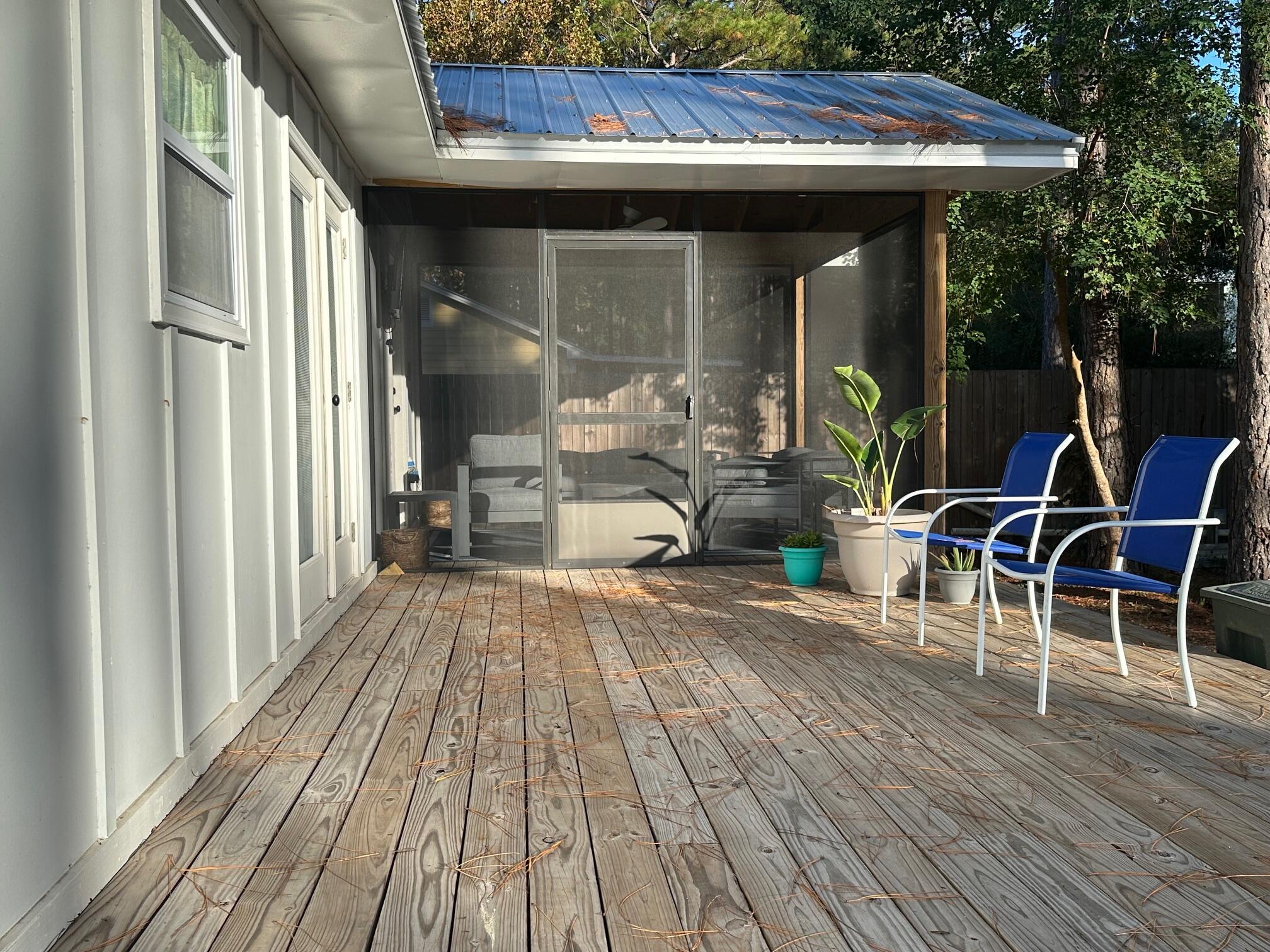 BAY SHADOW ESTATES - Residential