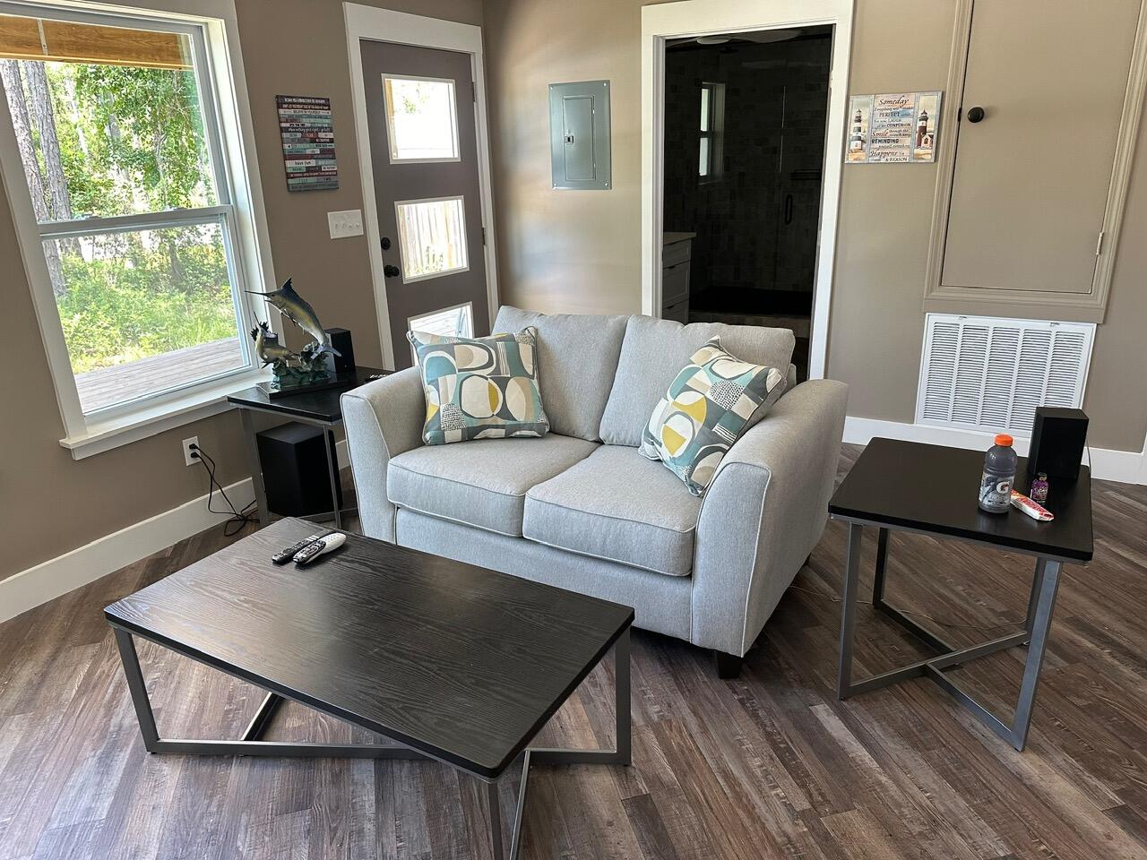 BAY SHADOW ESTATES - Residential