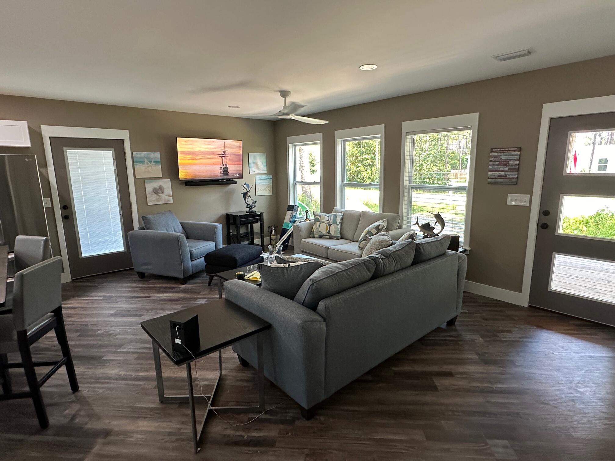 BAY SHADOW ESTATES - Residential