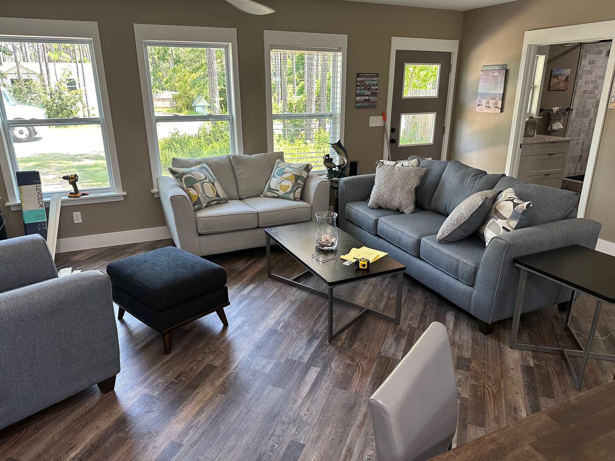 BAY SHADOW ESTATES - Residential