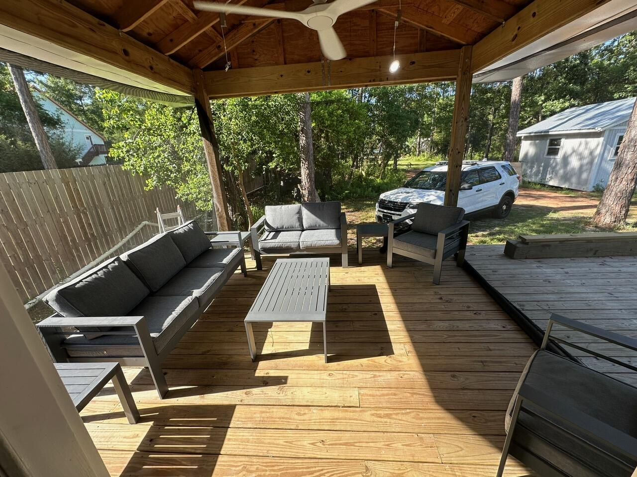 BAY SHADOW ESTATES - Residential