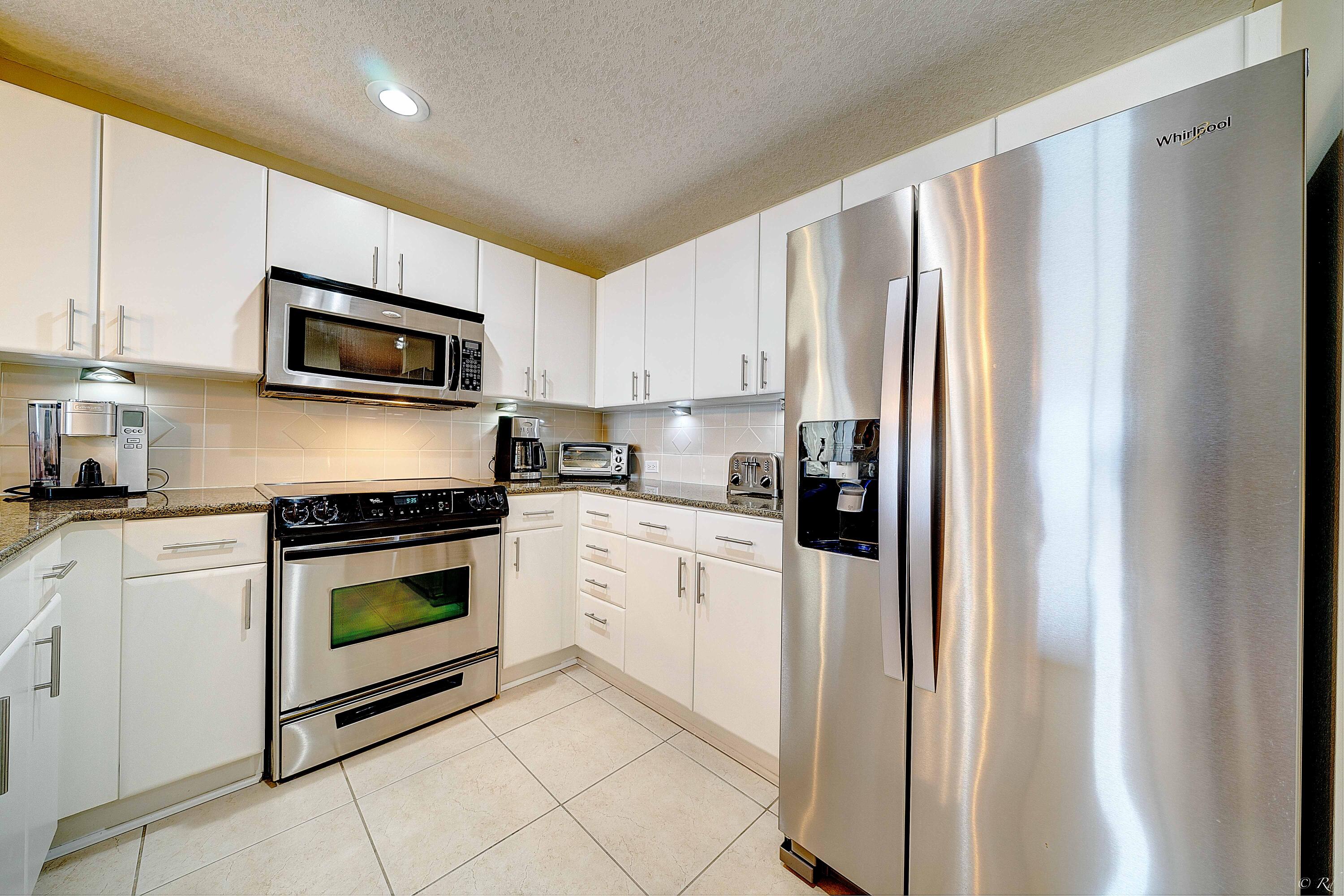 GRAND PANAMA BEACH RESORTS - Residential