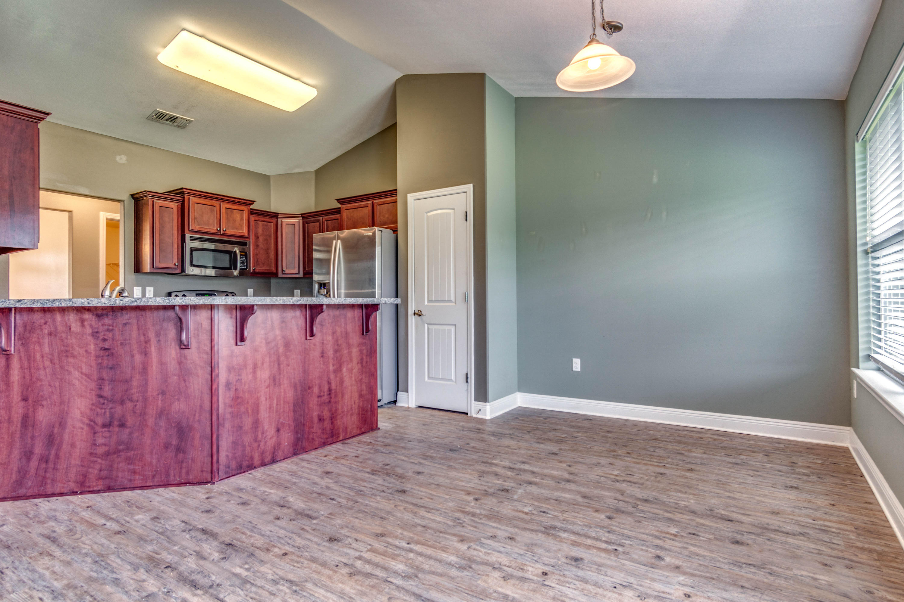 SUMMERSET ESTATES - Residential