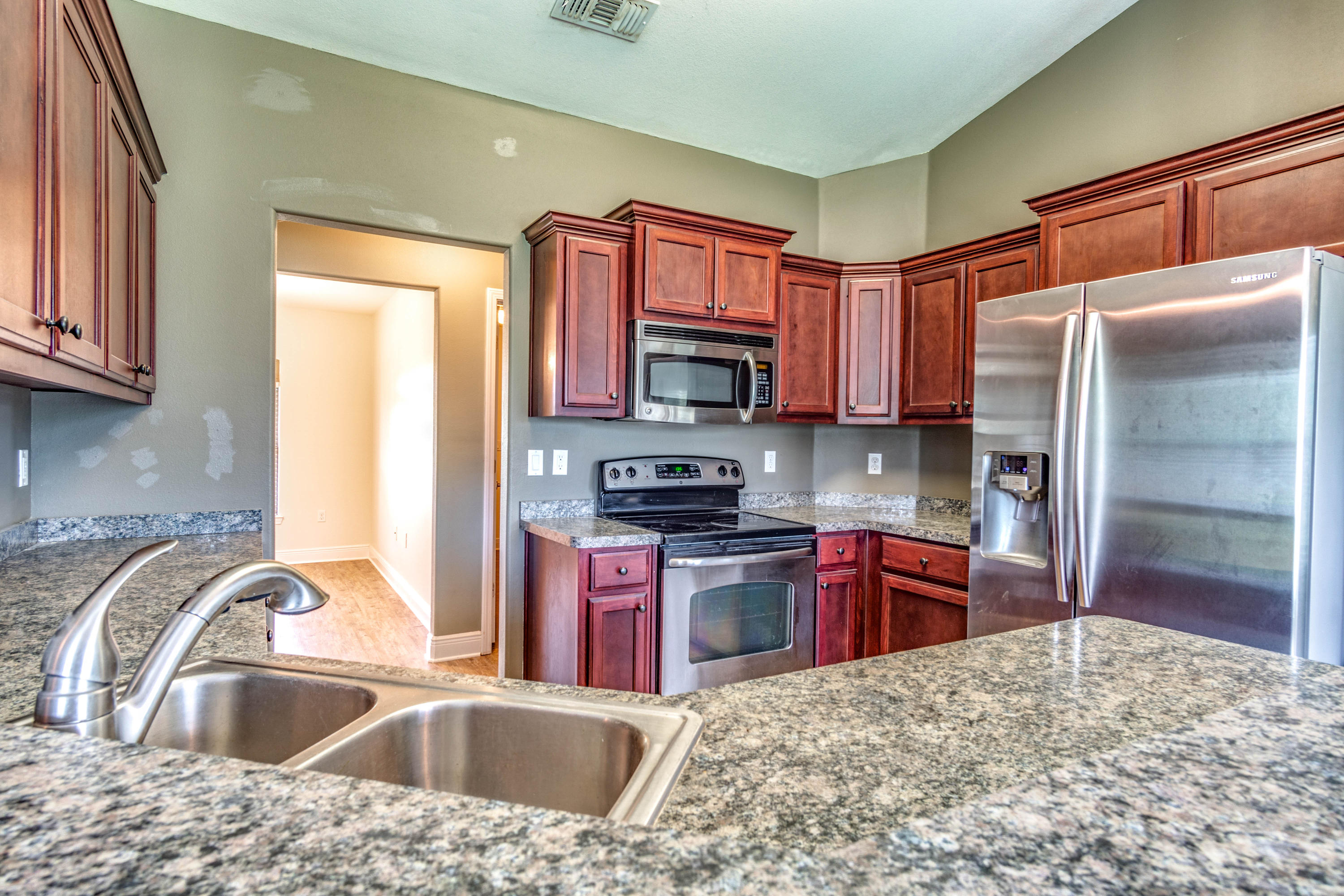 SUMMERSET ESTATES - Residential