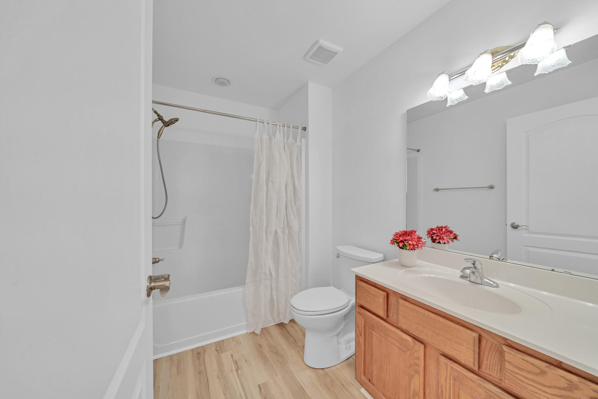 BAY HARBOUR - Residential