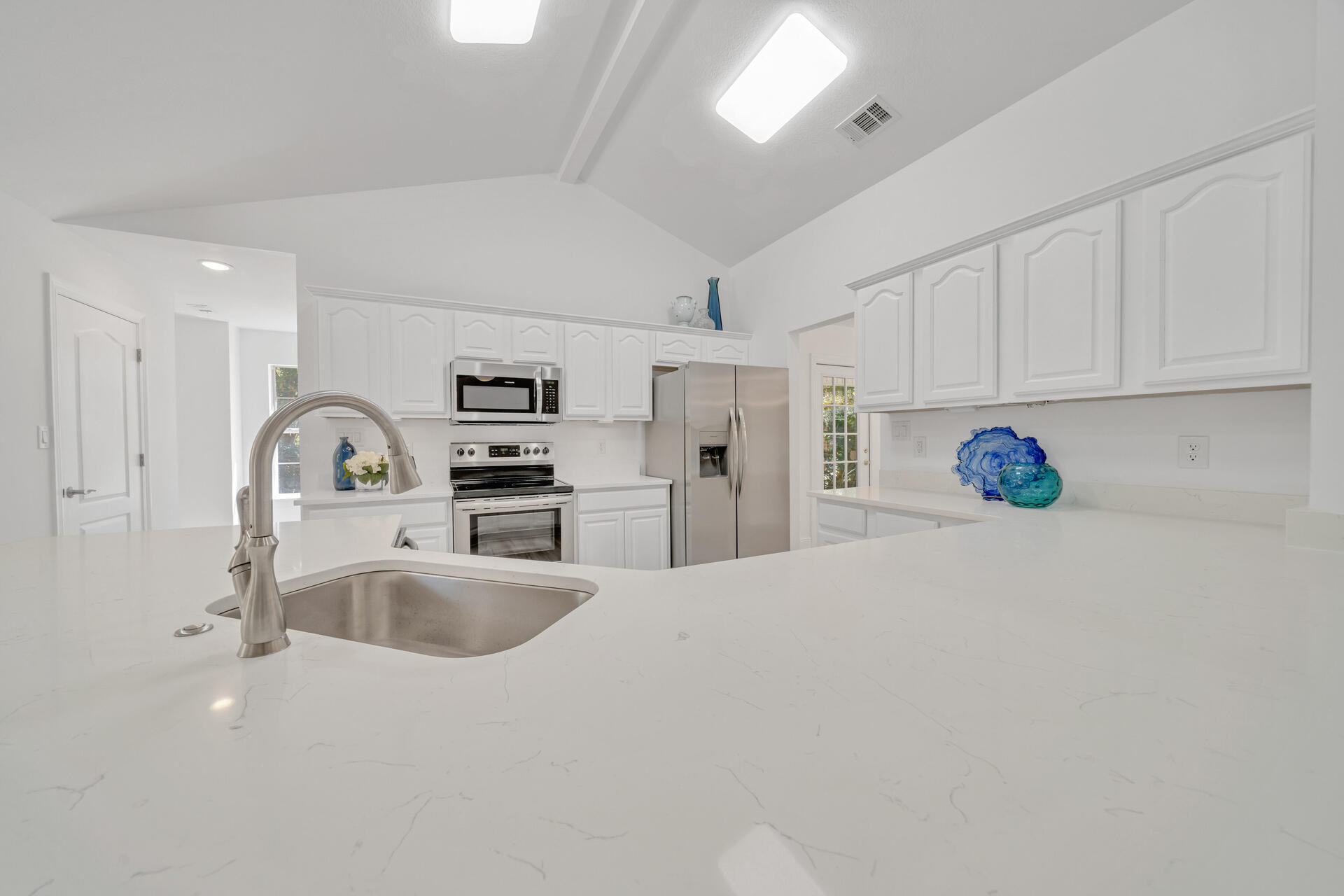 BAY HARBOUR - Residential