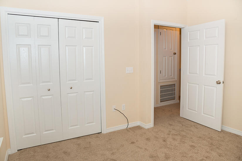 MERIDIAN SQUARE T/H - Residential Lease