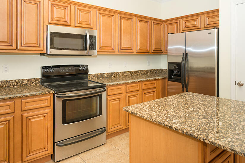 MERIDIAN SQUARE T/H - Residential Lease