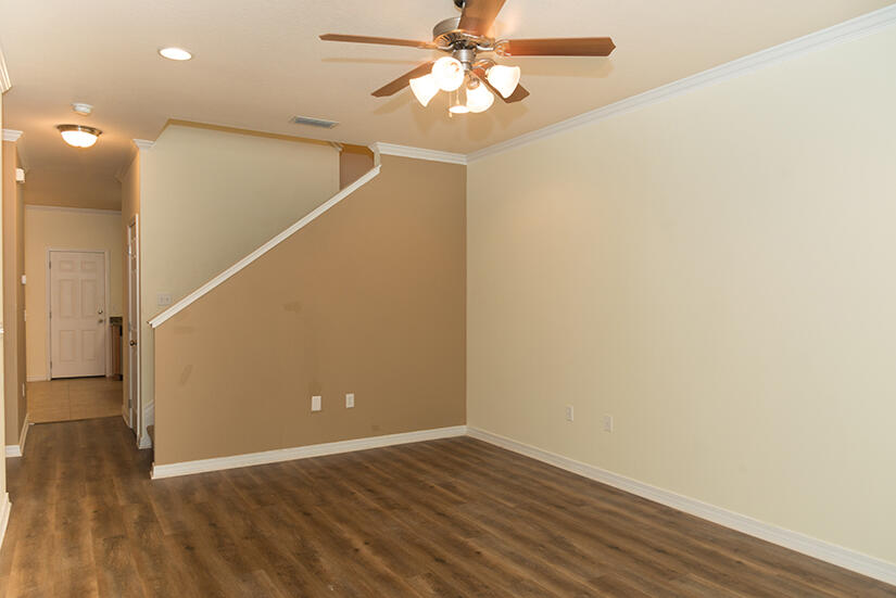 MERIDIAN SQUARE T/H - Residential Lease