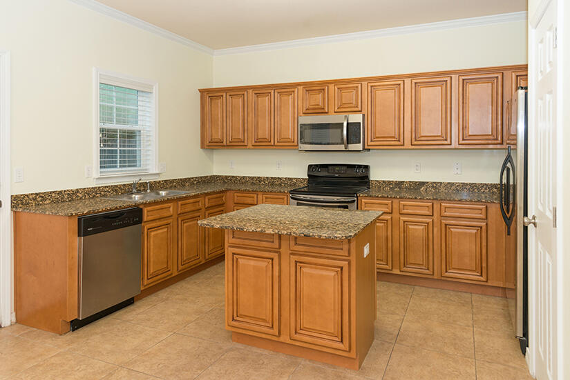 MERIDIAN SQUARE T/H - Residential Lease