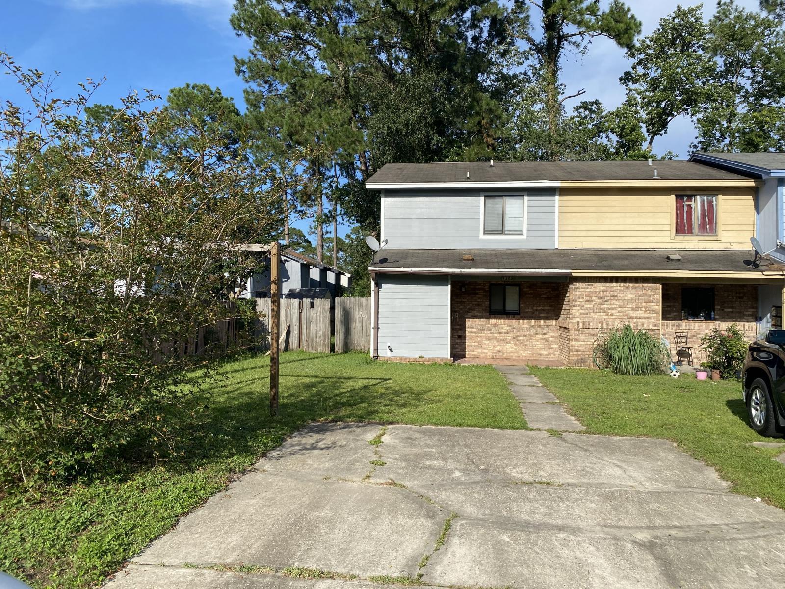 BRIGHTON WOODS - Residential Lease