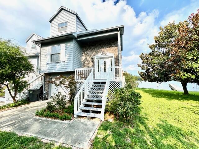 VALPARAISO VILLAGE - Residential Lease