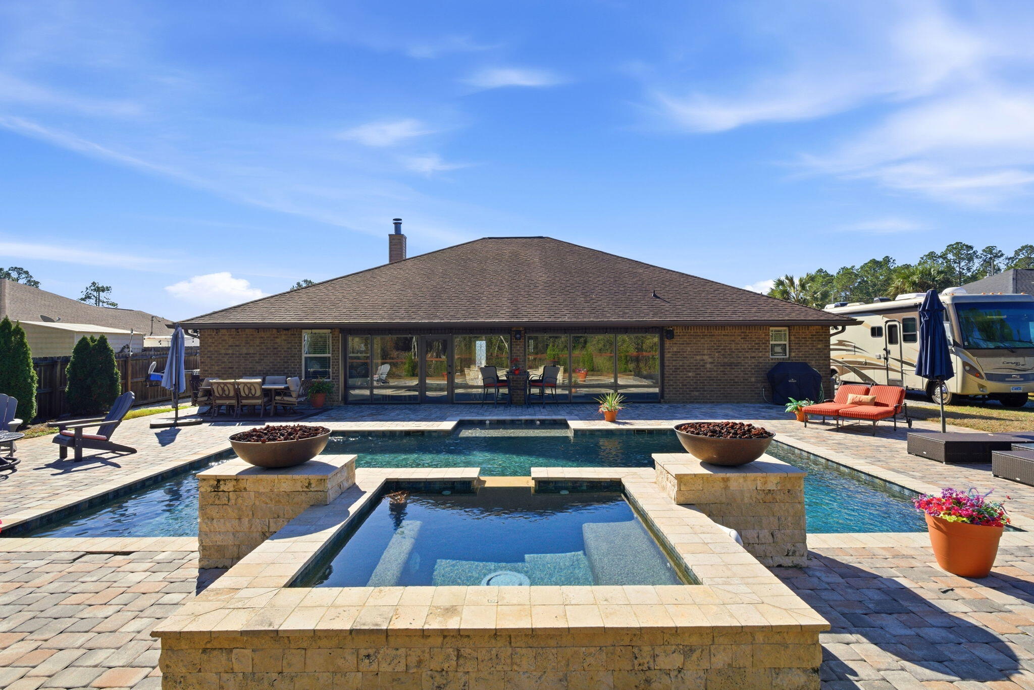 HOLLEY BY THE SEA - Residential