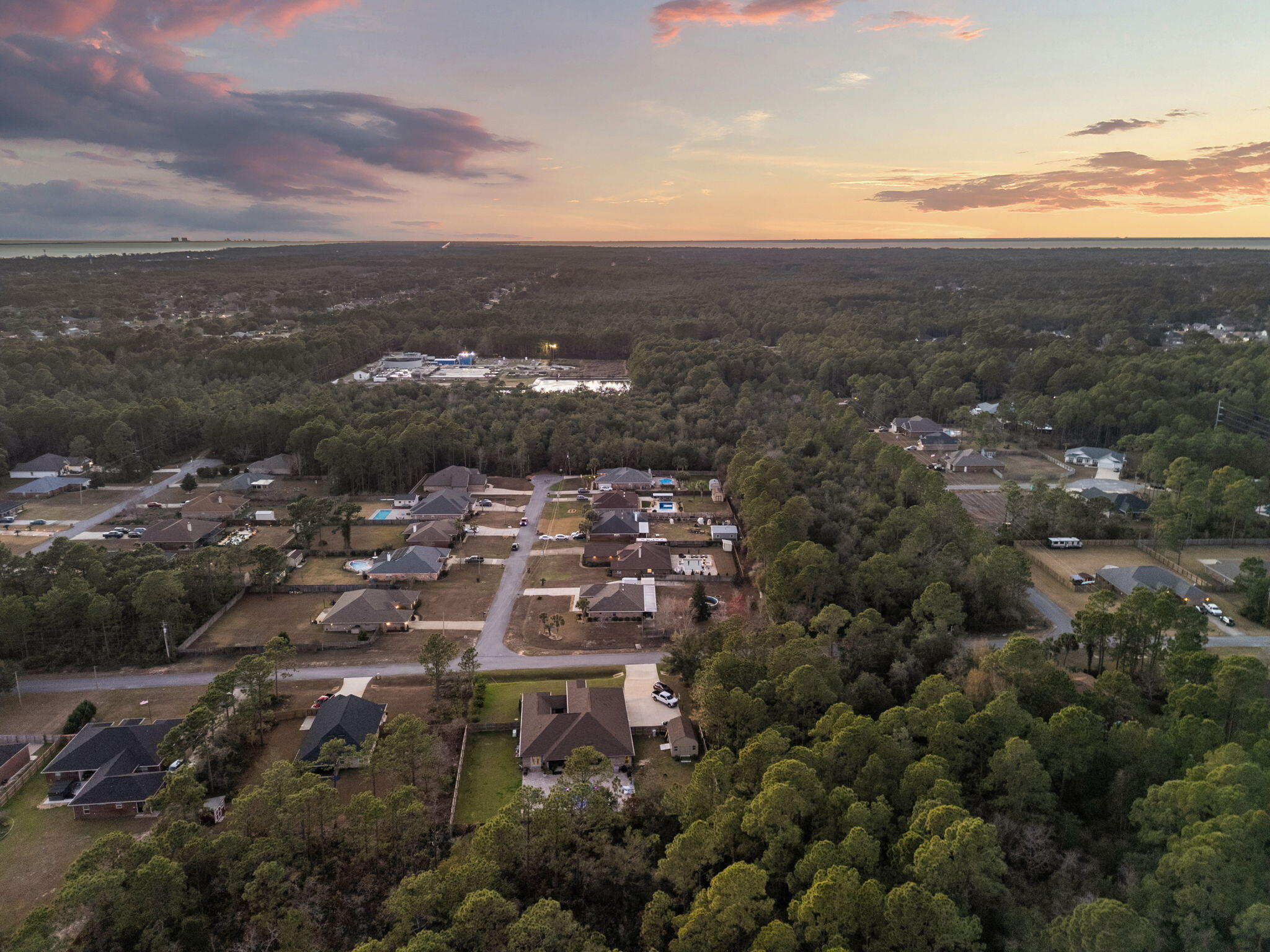 HOLLEY BY THE SEA - Residential