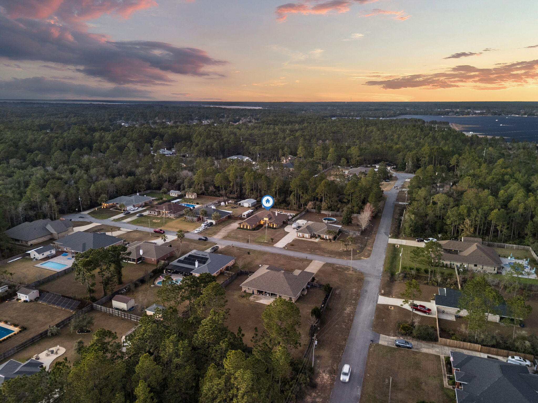 HOLLEY BY THE SEA - Residential