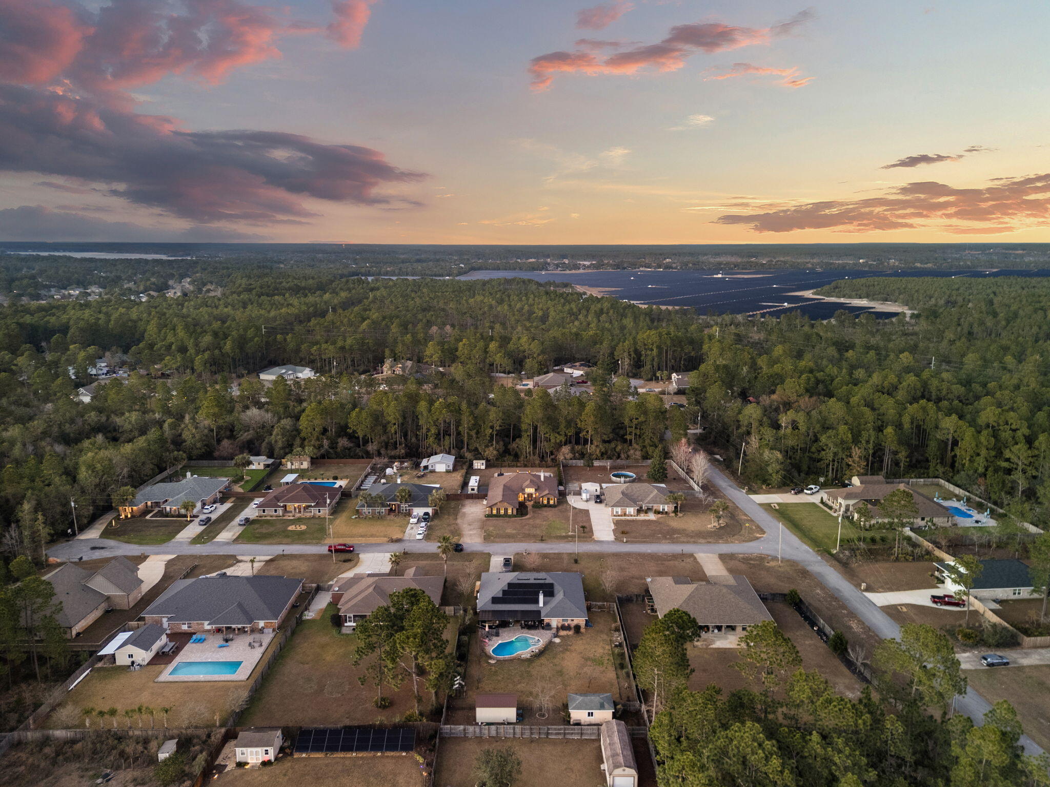 HOLLEY BY THE SEA - Residential