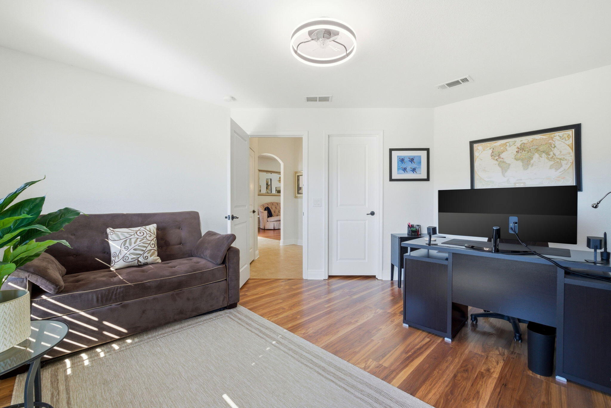 HOLLEY BY THE SEA - Residential