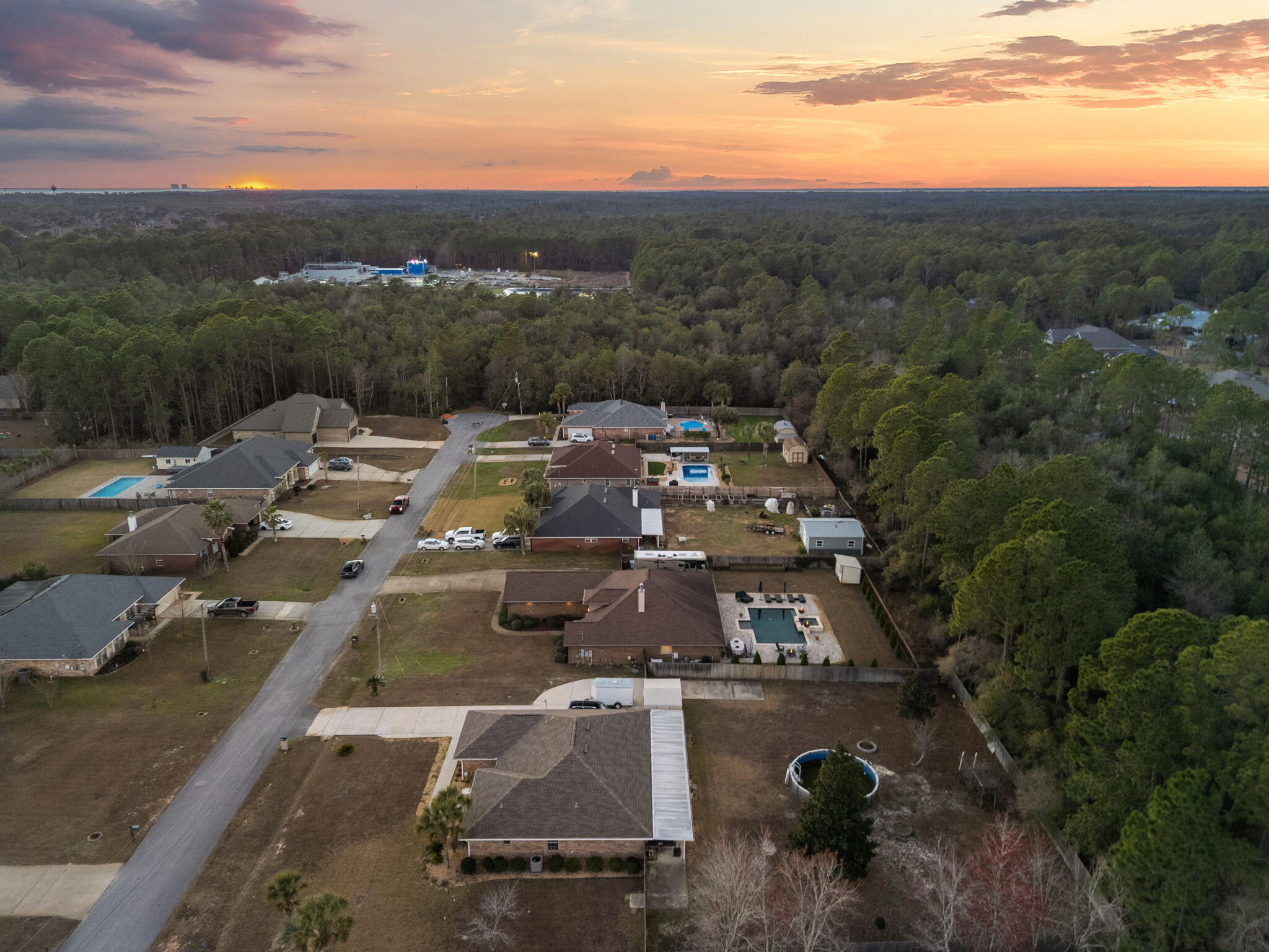 HOLLEY BY THE SEA - Residential