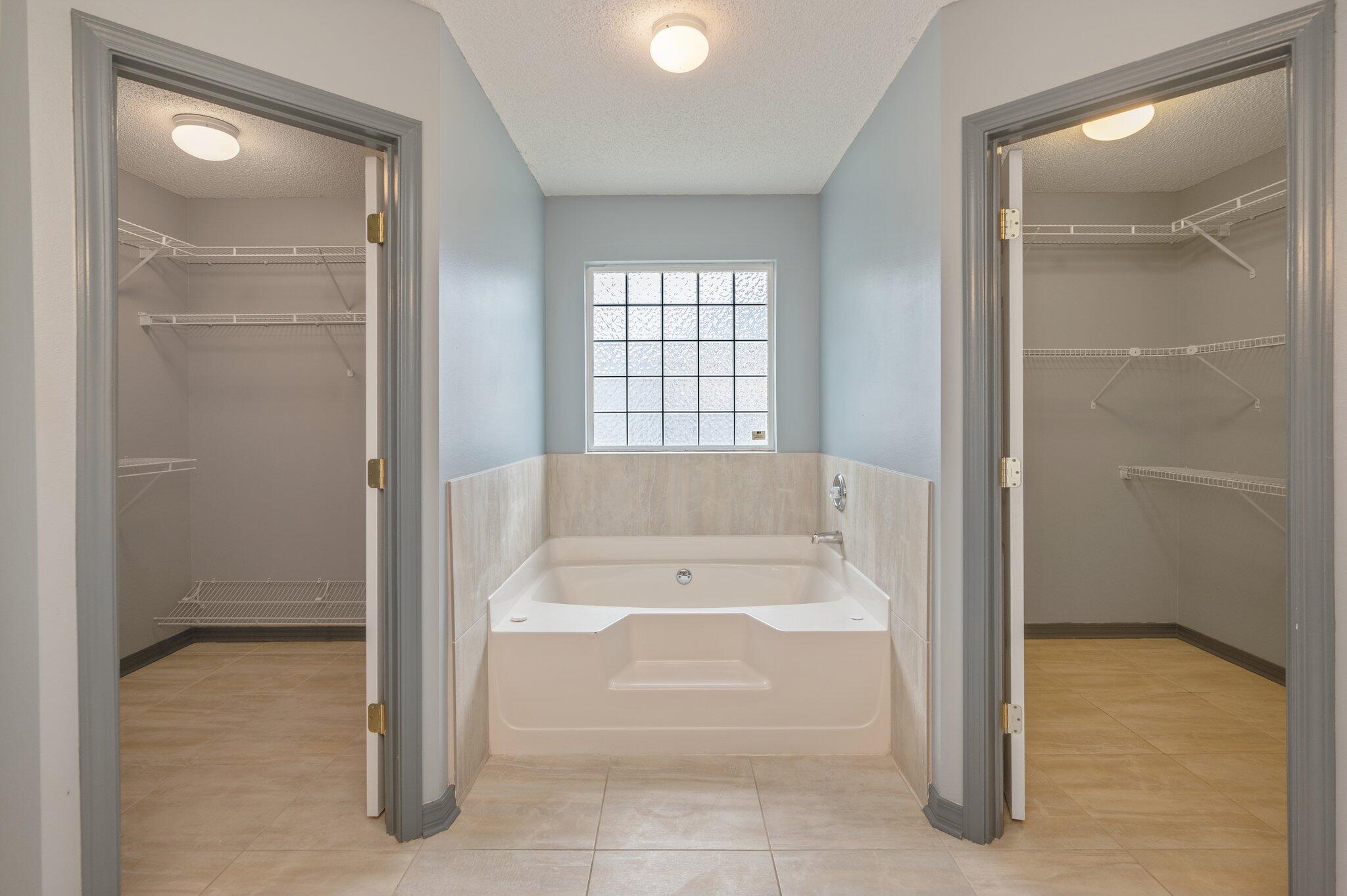 CORONADO VILLAGE PH 2 - Residential Lease